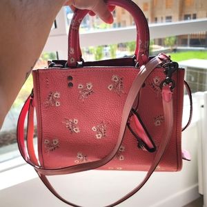 Coach Rouge 25 Pink Bow Print Floral